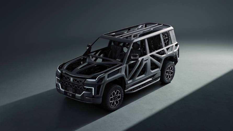 成都成华区玛雷振企业管理咨询仰望U8硬派越野的科技魅力，国能汽车对传统燃油车市场的冲击